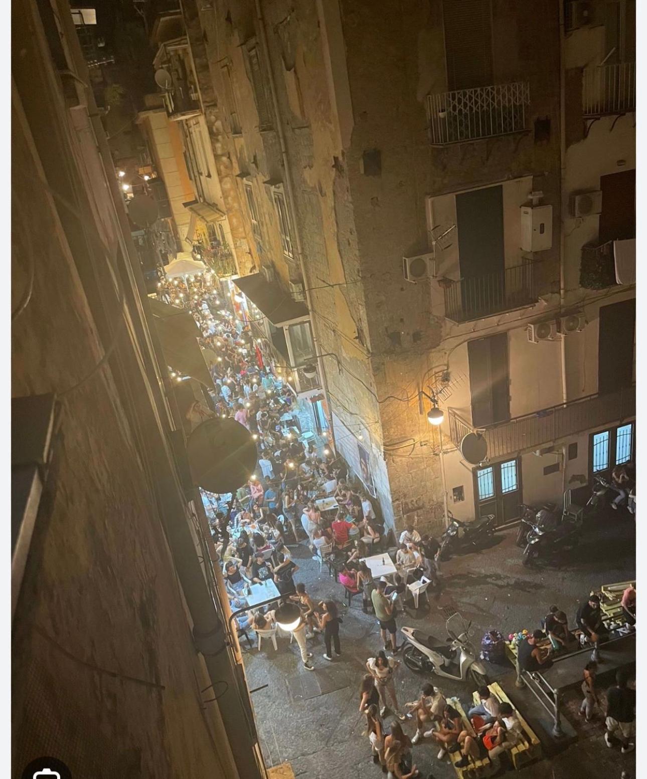 那不勒斯La Casa Di Sarah Aspetta Voi公寓 外观 照片